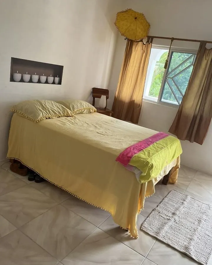 Seacret Studios - Cozy Jamaican Retreat Apts Negril